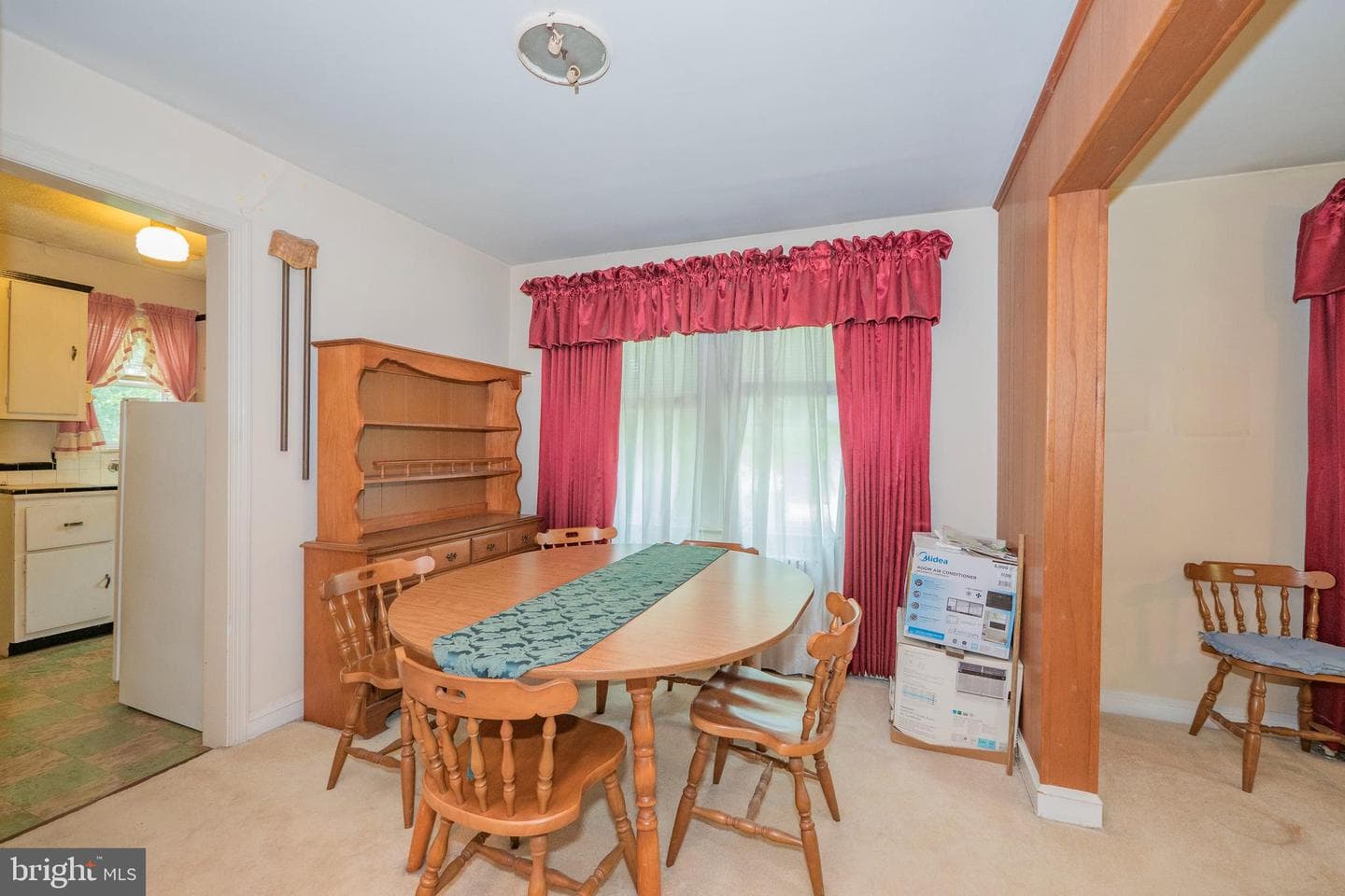 3669 Camden Street SE photo 6
