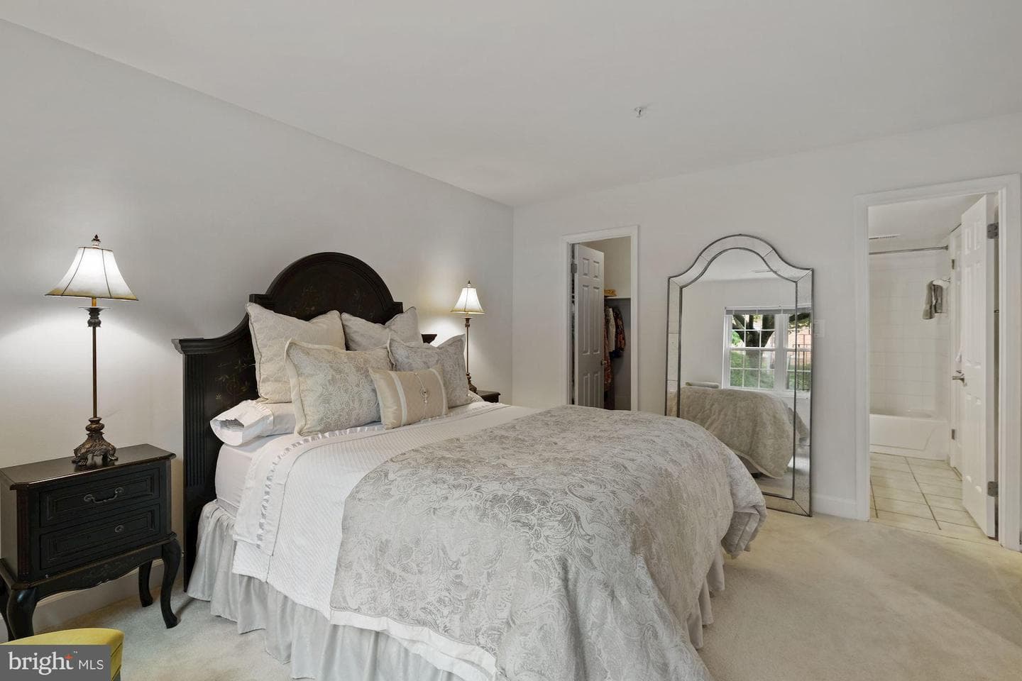 3804 Porter Street NW #101 photo 20