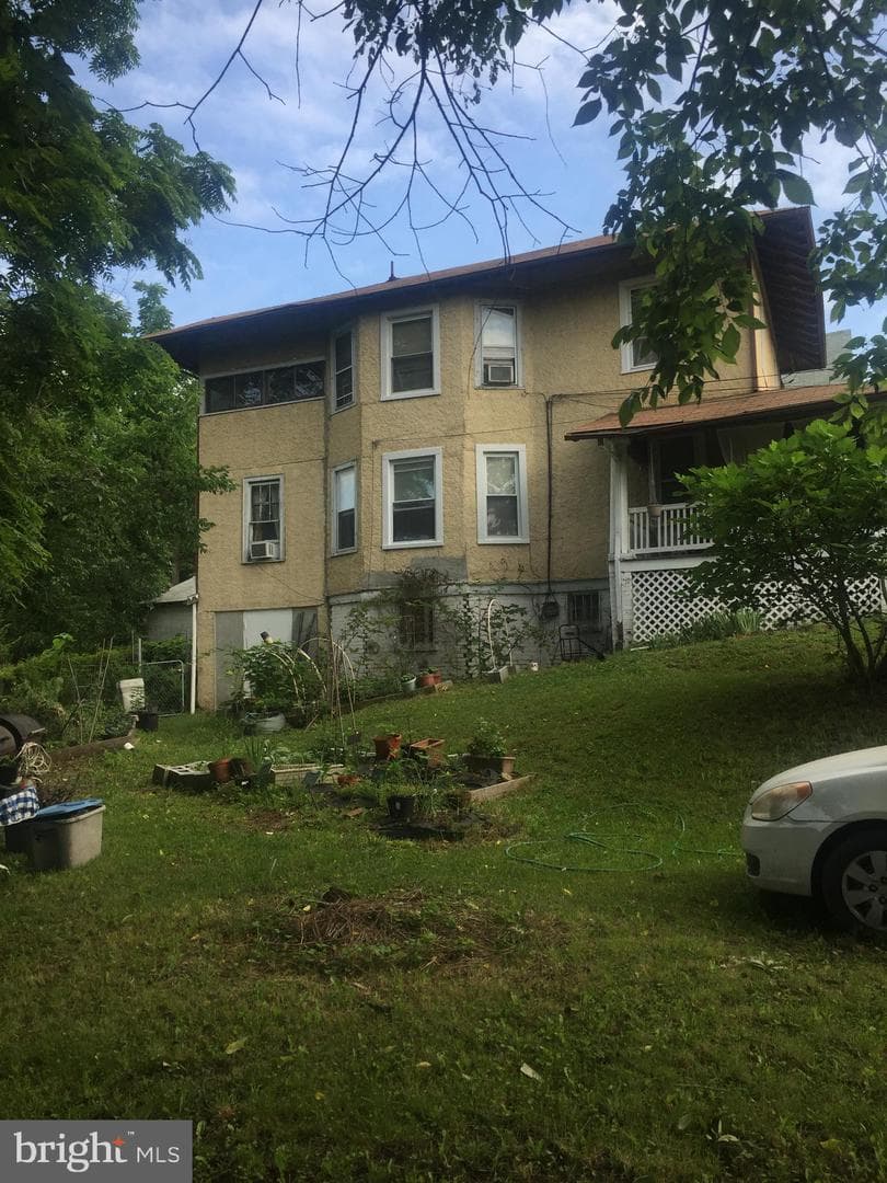 2906 25th Street NE photo 20