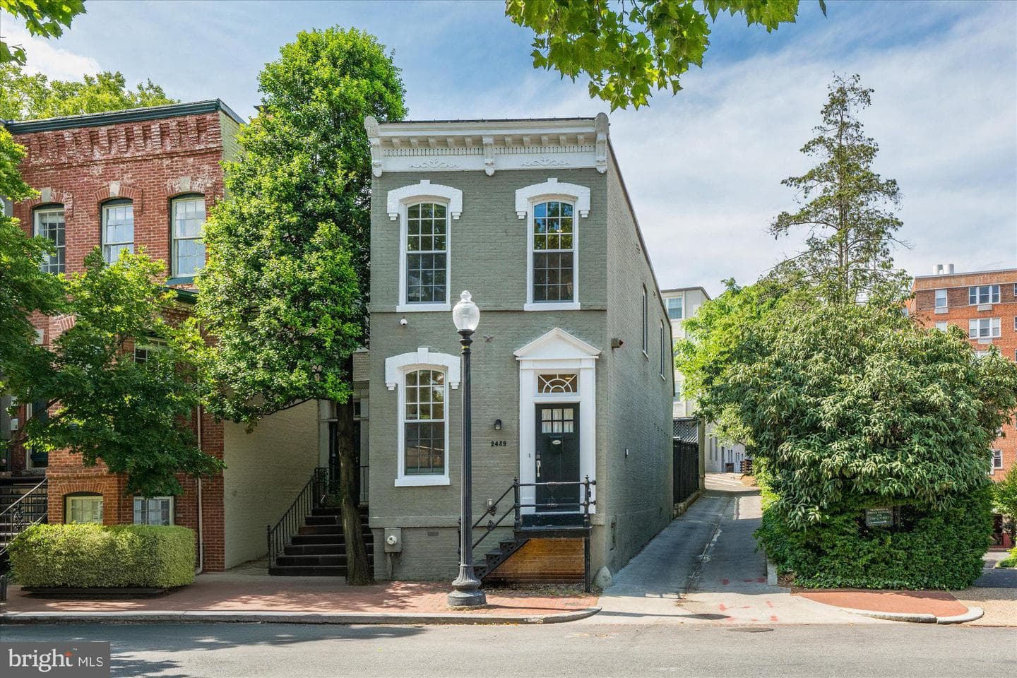 2439 P Street NW photo 16
