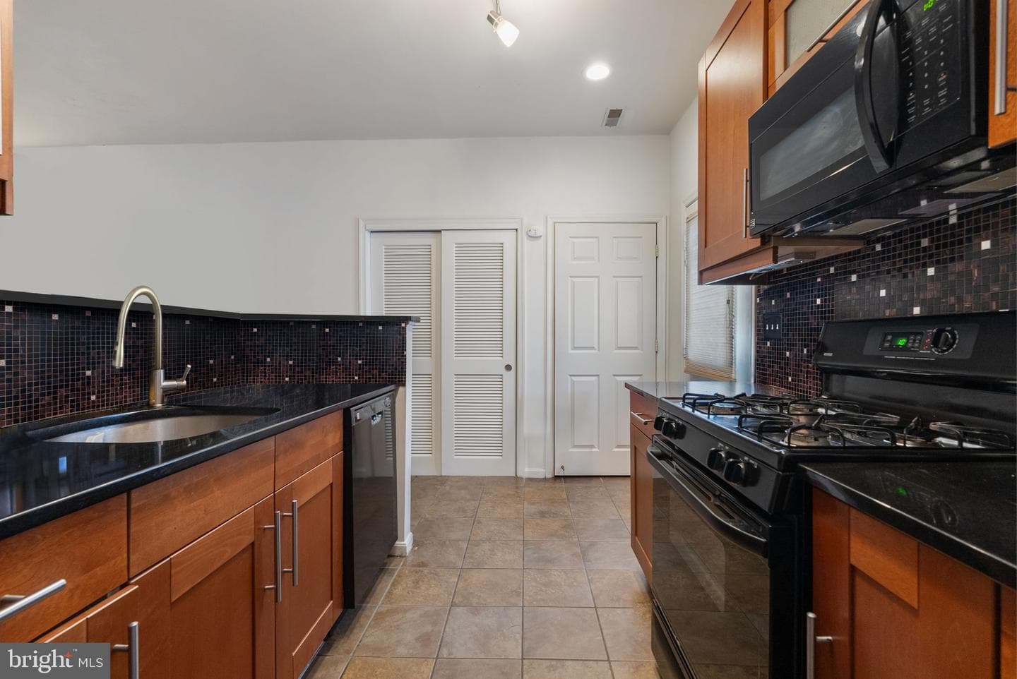 1338 Half Street SW #1338 photo 12