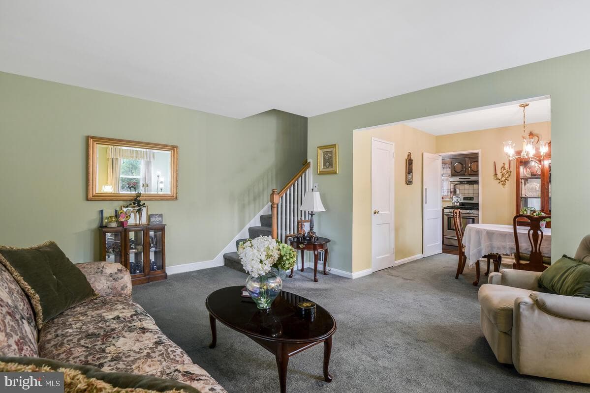 4982 Sargent Road NE photo 8