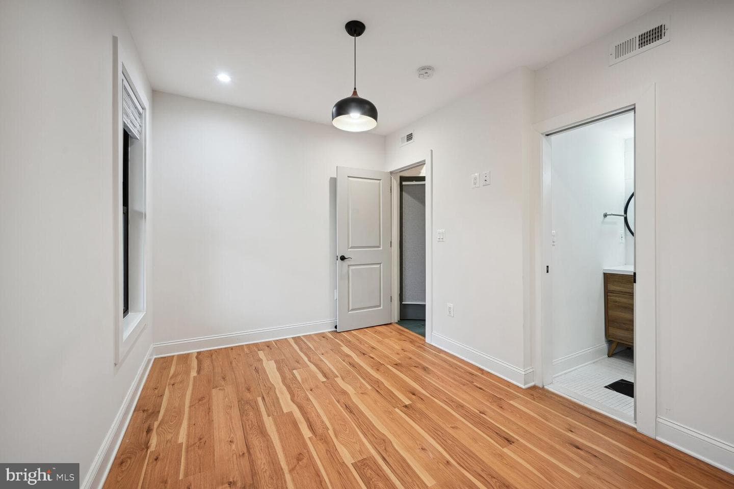 428 Evarts Street NE #1 photo 12