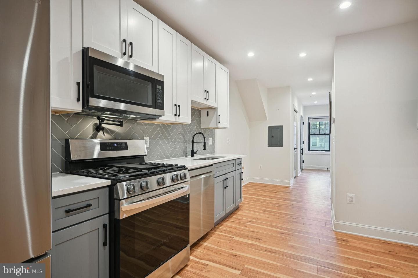 428 Evarts Street NE #1 photo 9