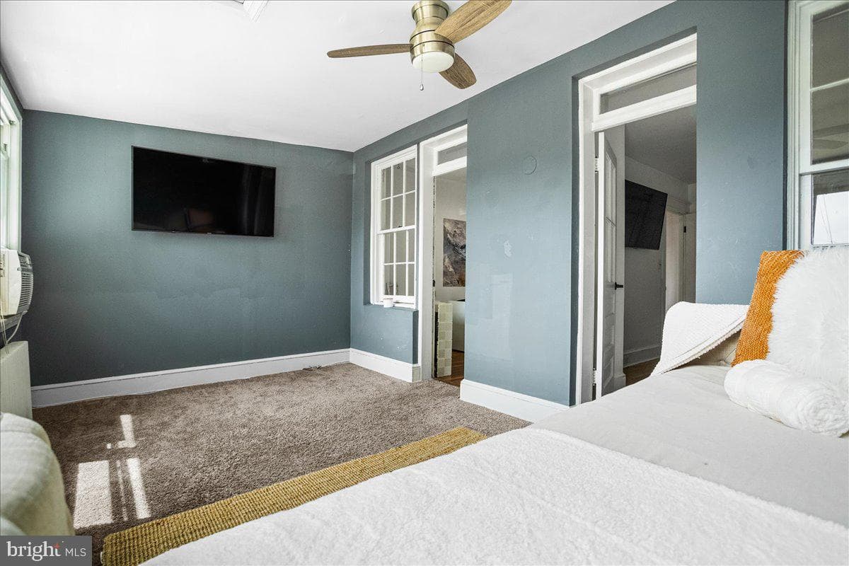 318 Missouri Avenue NW photo 30