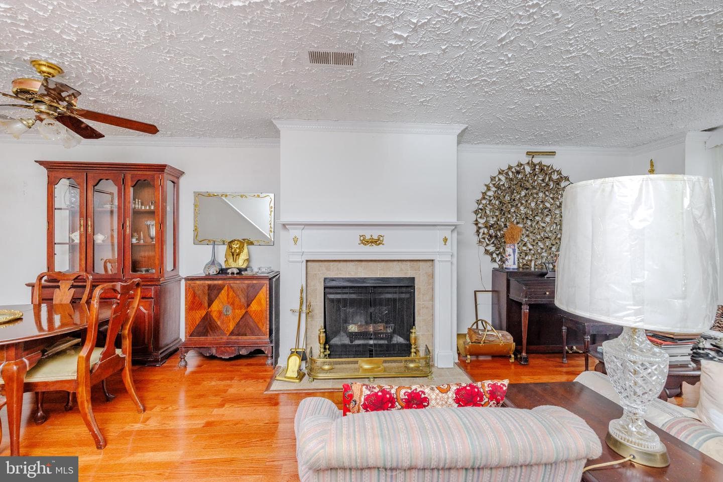 1311 Emerald Street NE photo 6