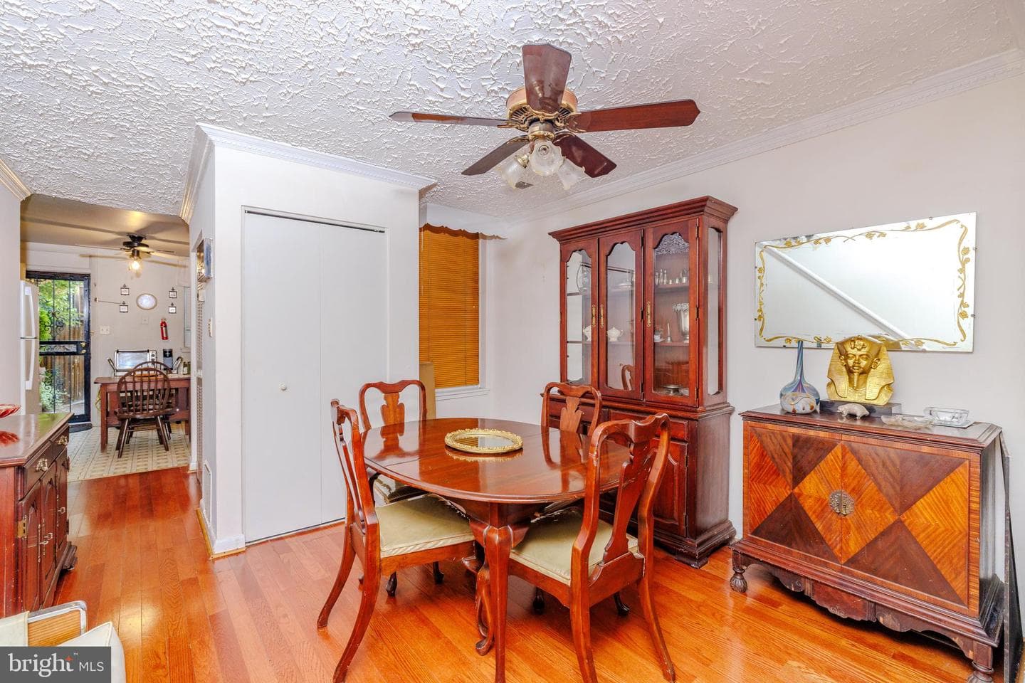 1311 Emerald Street NE photo 9