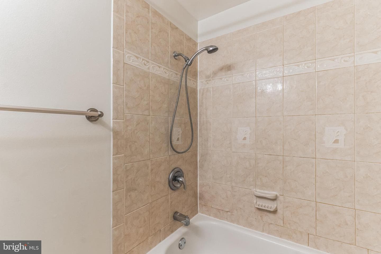 1316 New Hampshire Avenue NW #404 photo 8