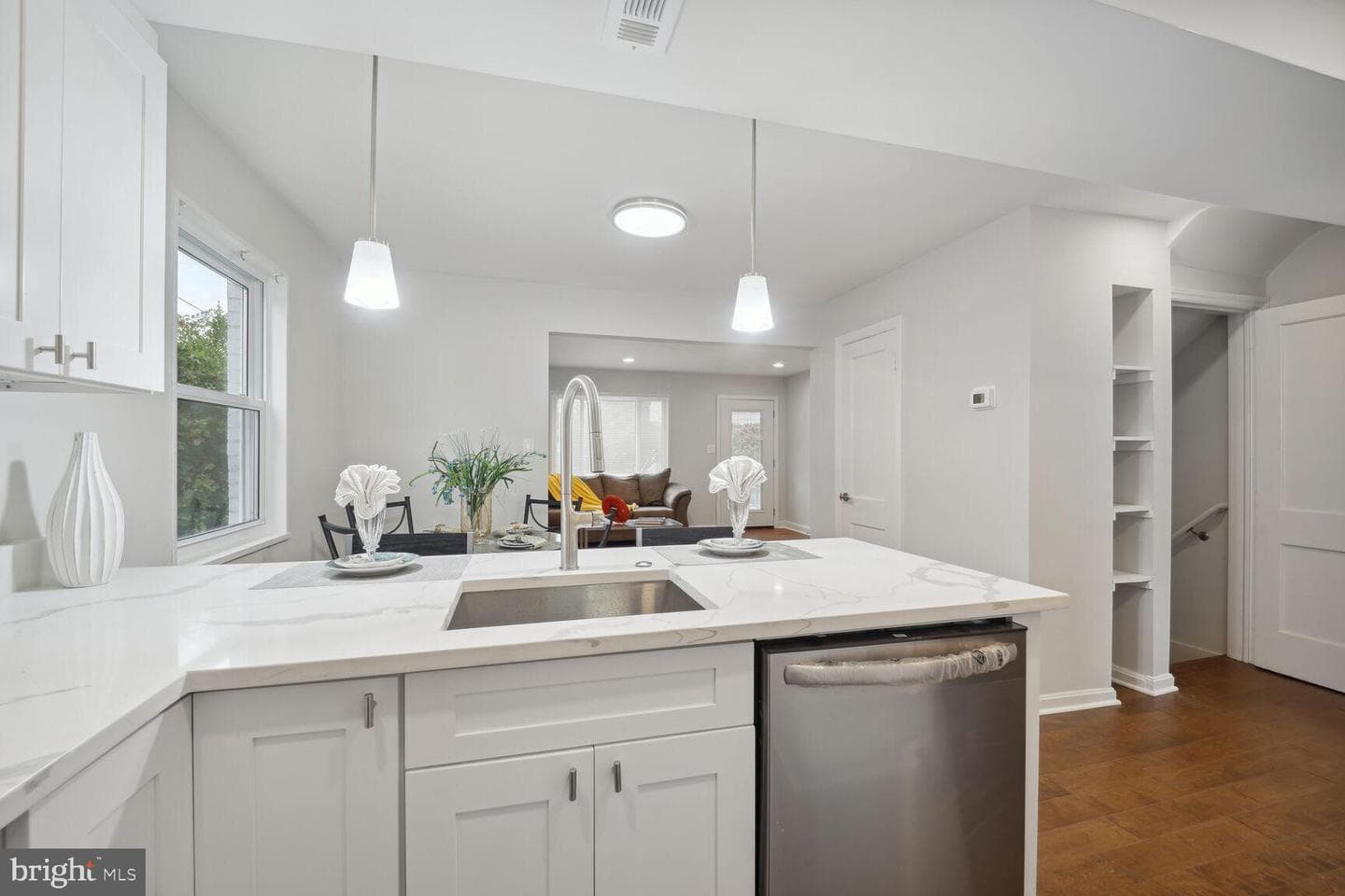 5056 11th Street NE photo 10