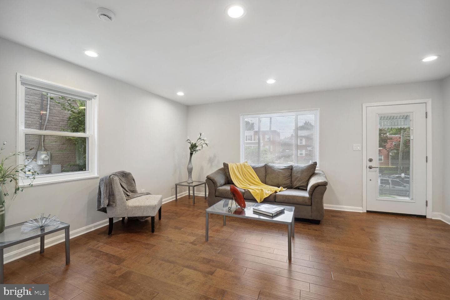5056 11th Street NE photo 4