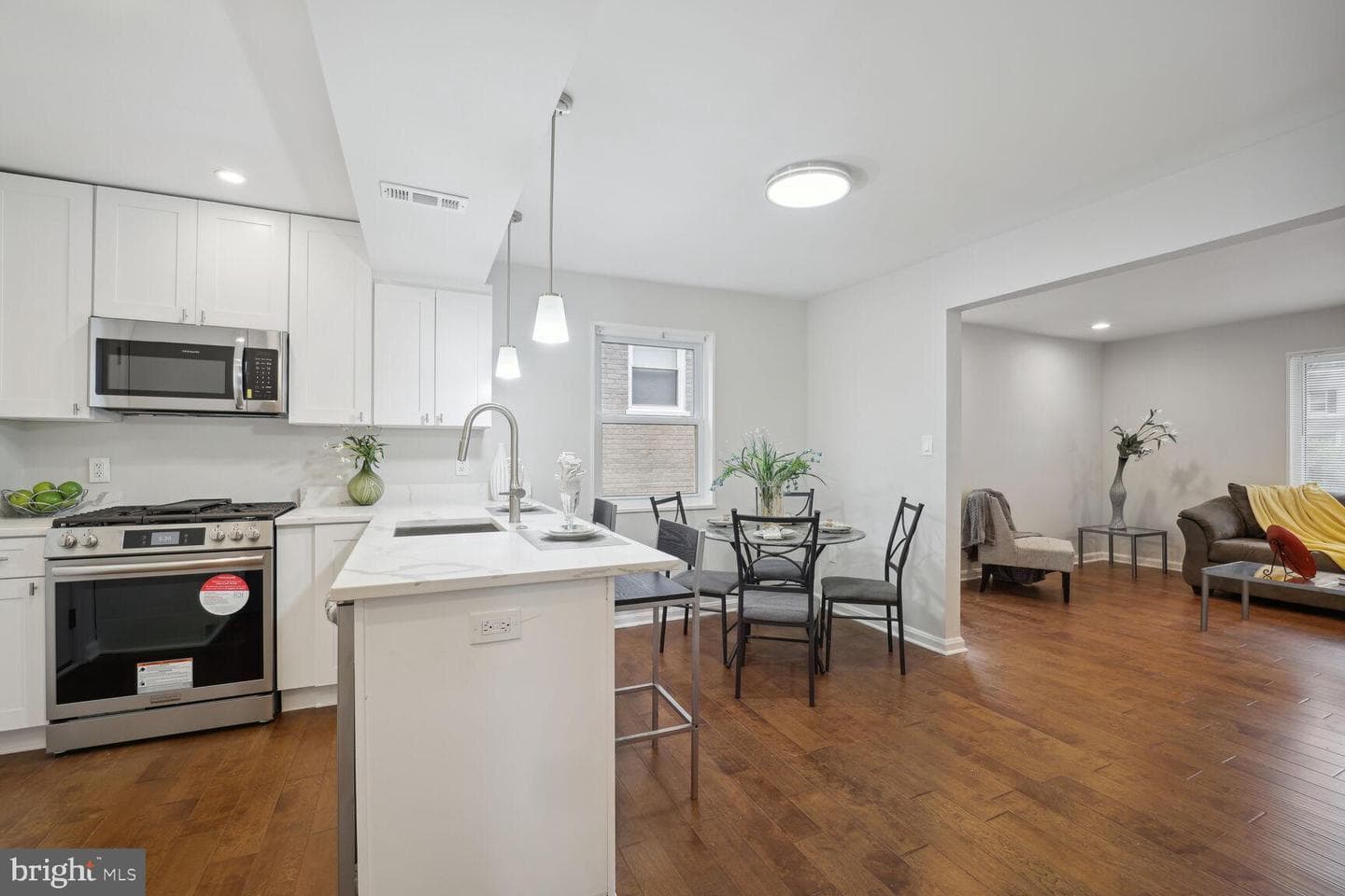 5056 11th Street NE photo 6