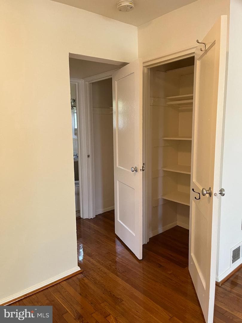 115 Victor Street NE photo 13
