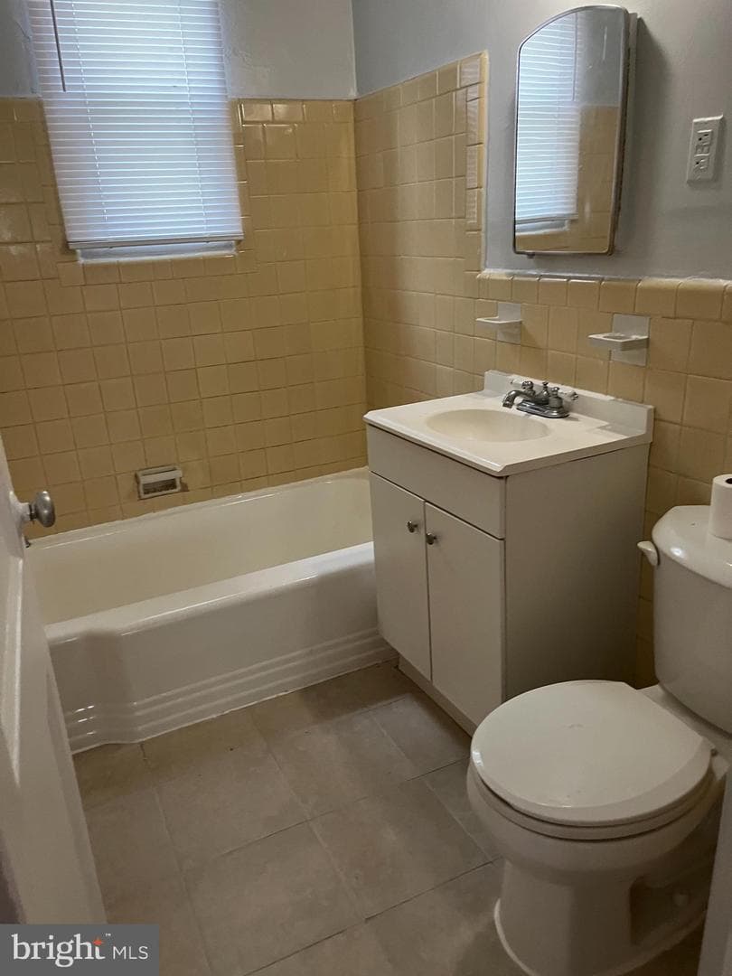 115 Victor Street NE photo 7
