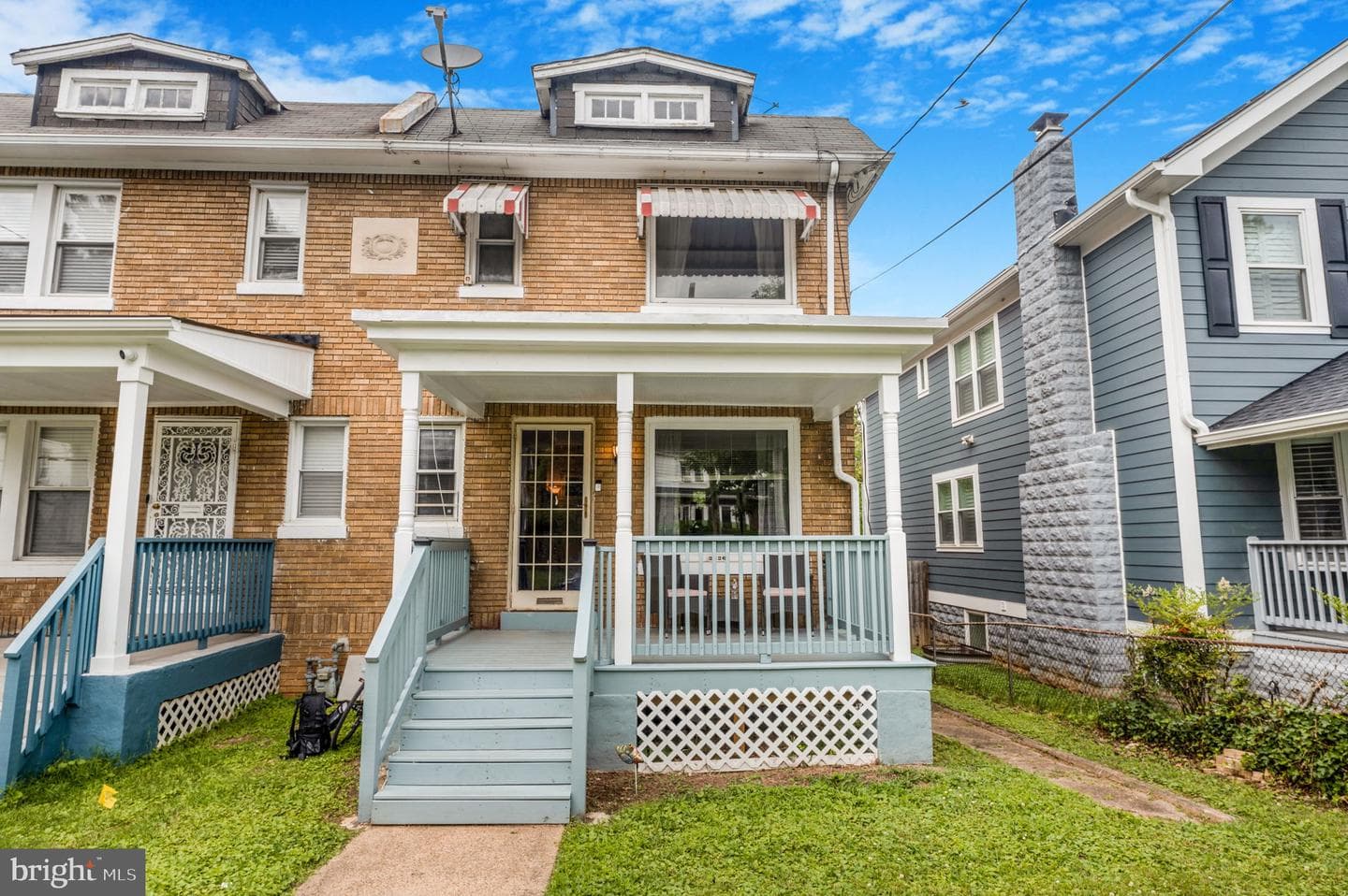 2226 Otis Street NE photo 1