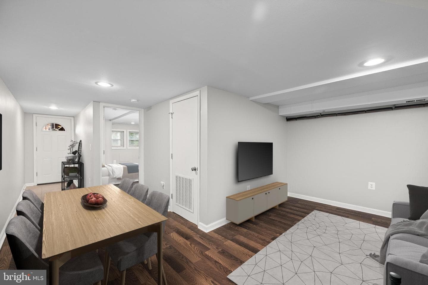 28 T Street NW photo 27
