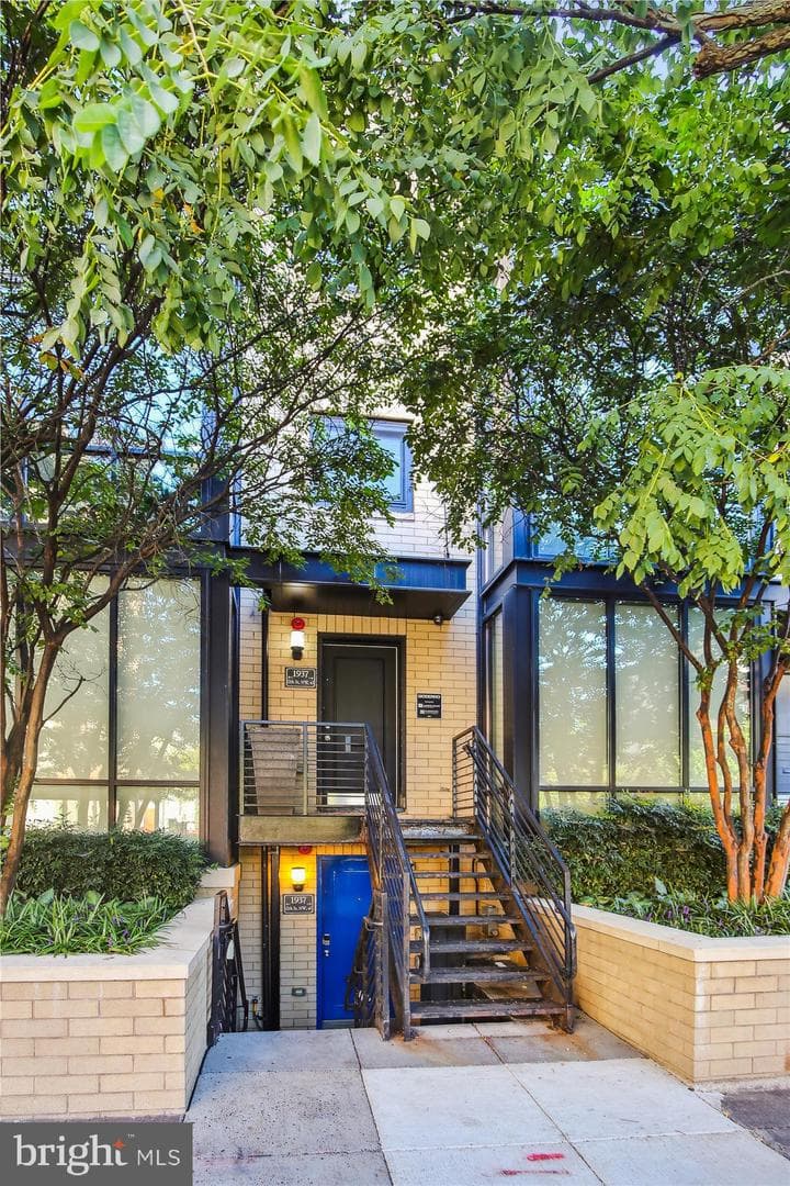 1937 12th Street NW #1 photo 2