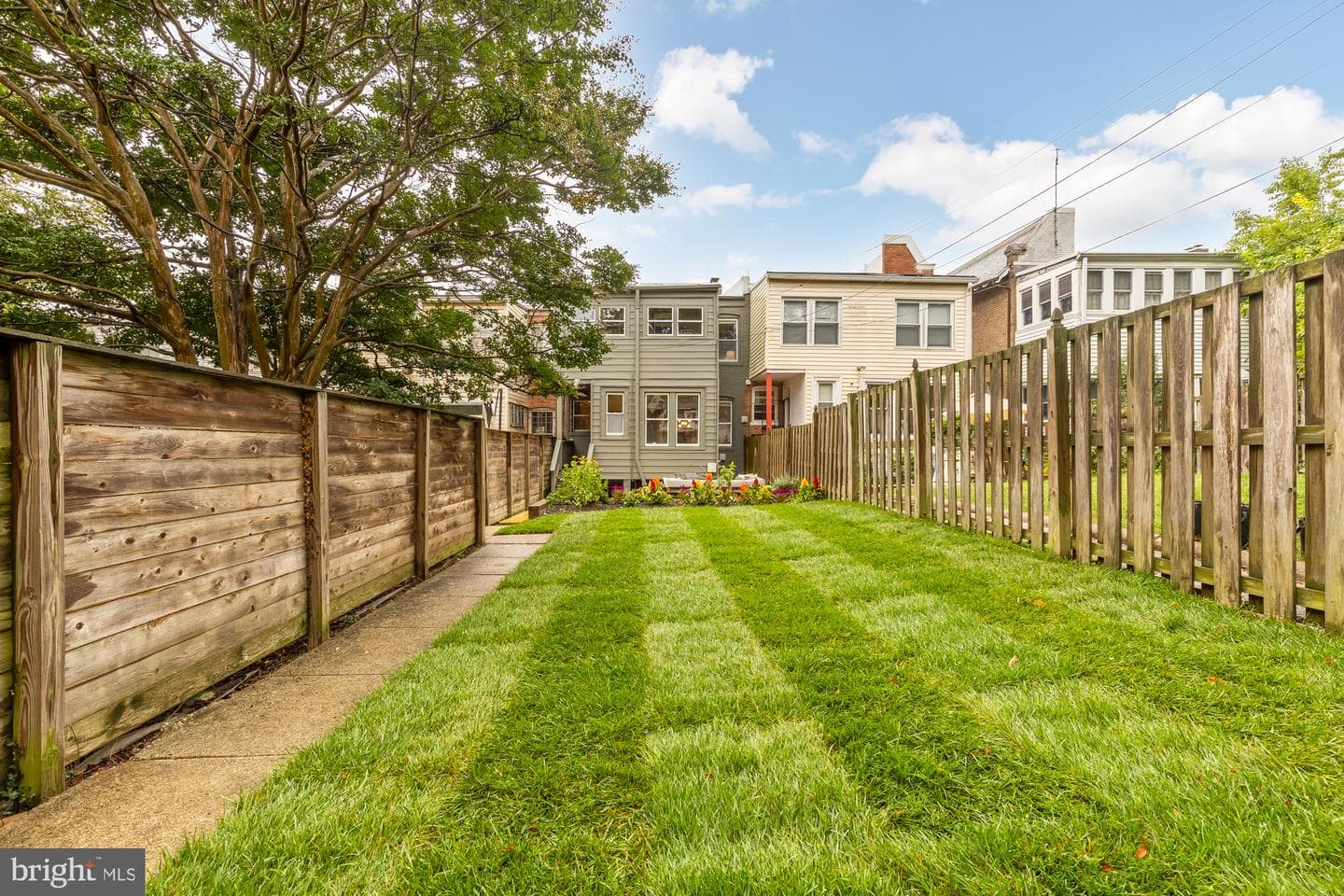 1511 Varnum Street NW photo 48