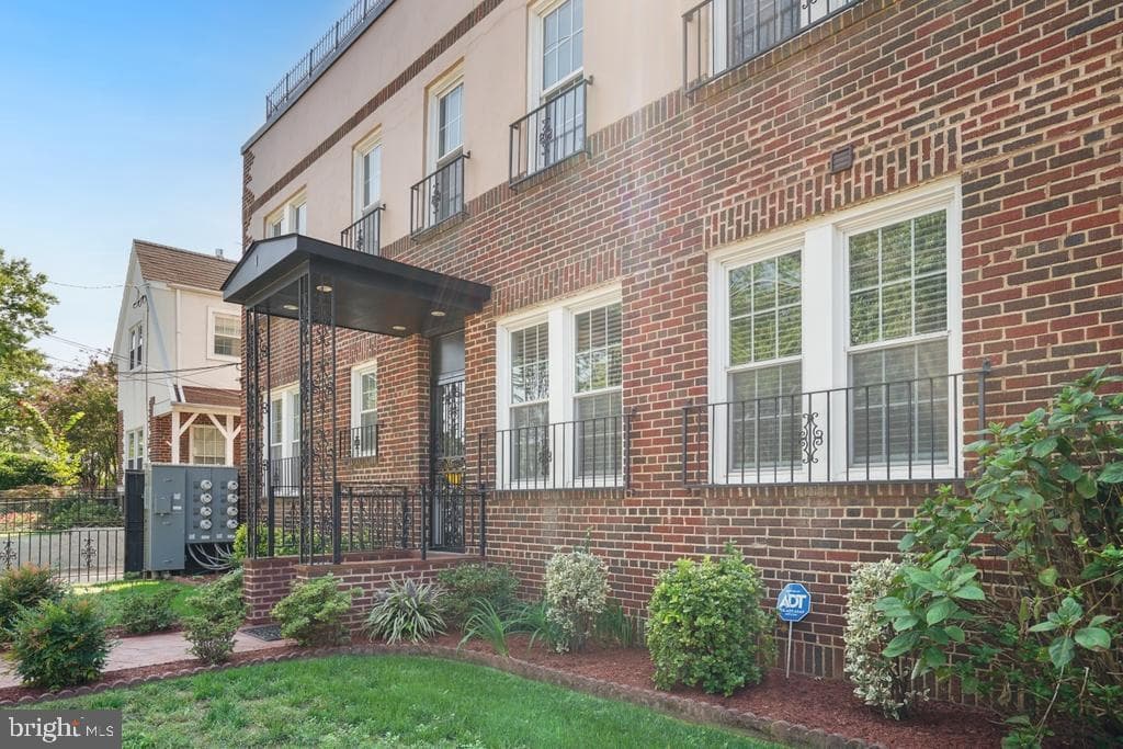 1801 Otis Street NE #7 photo 22