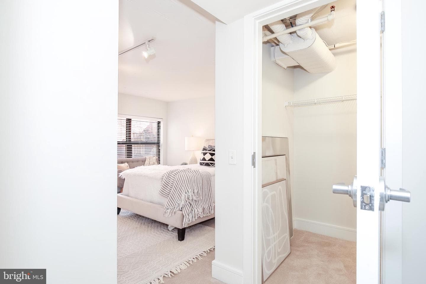 809 6th Street NW #14 photo 15