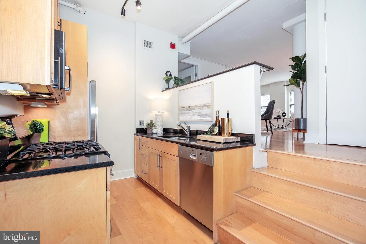 809 6th Street NW #14 photo 4