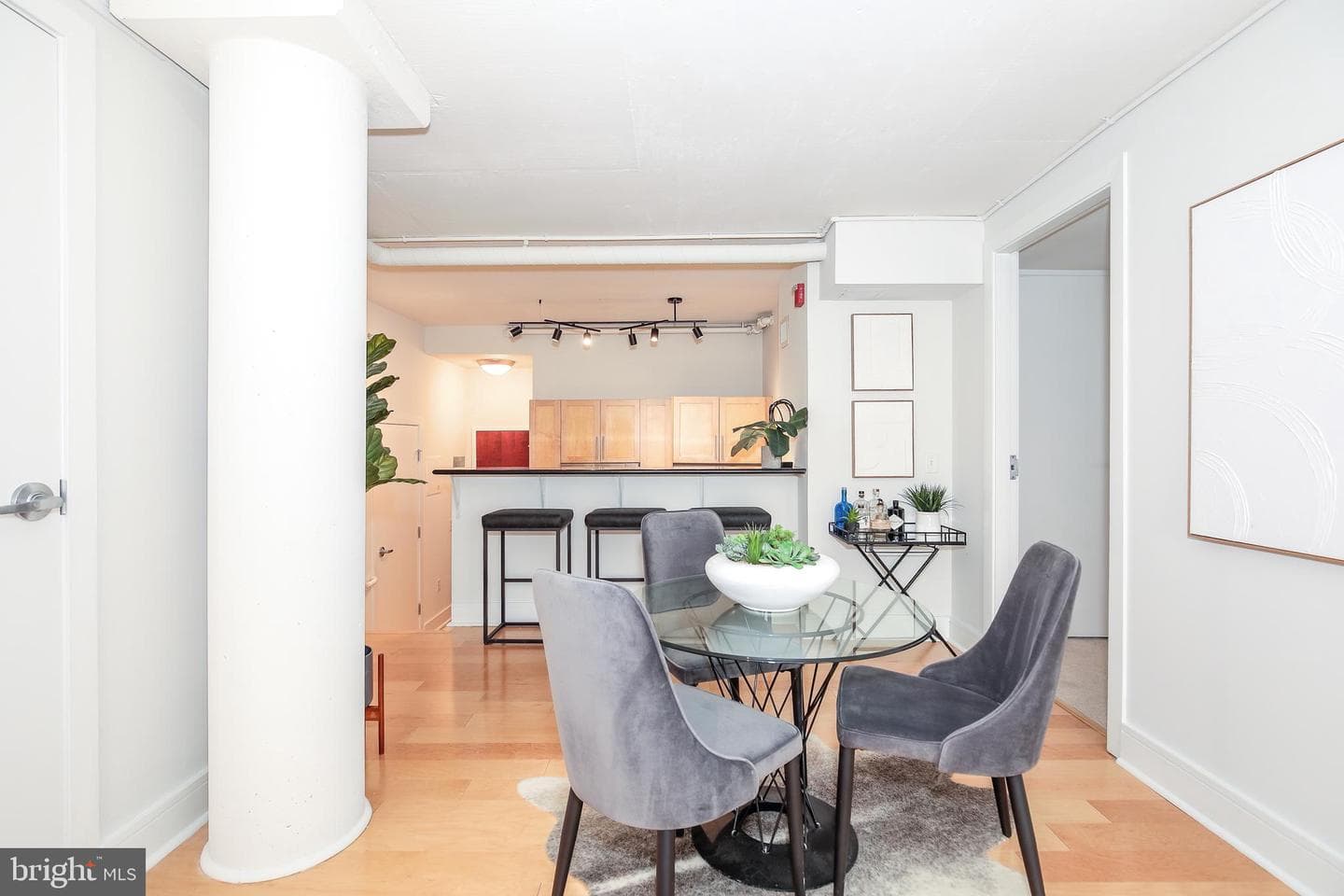 809 6th Street NW #14 photo 6