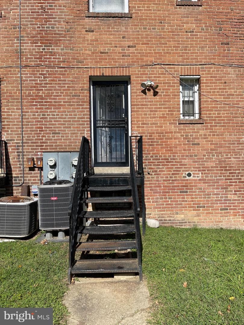 14 Danbury Street SW #2 photo 25