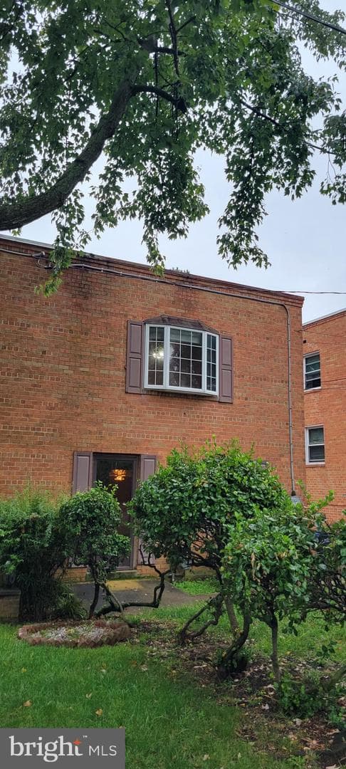 54 Brandywine Street SW photo 5