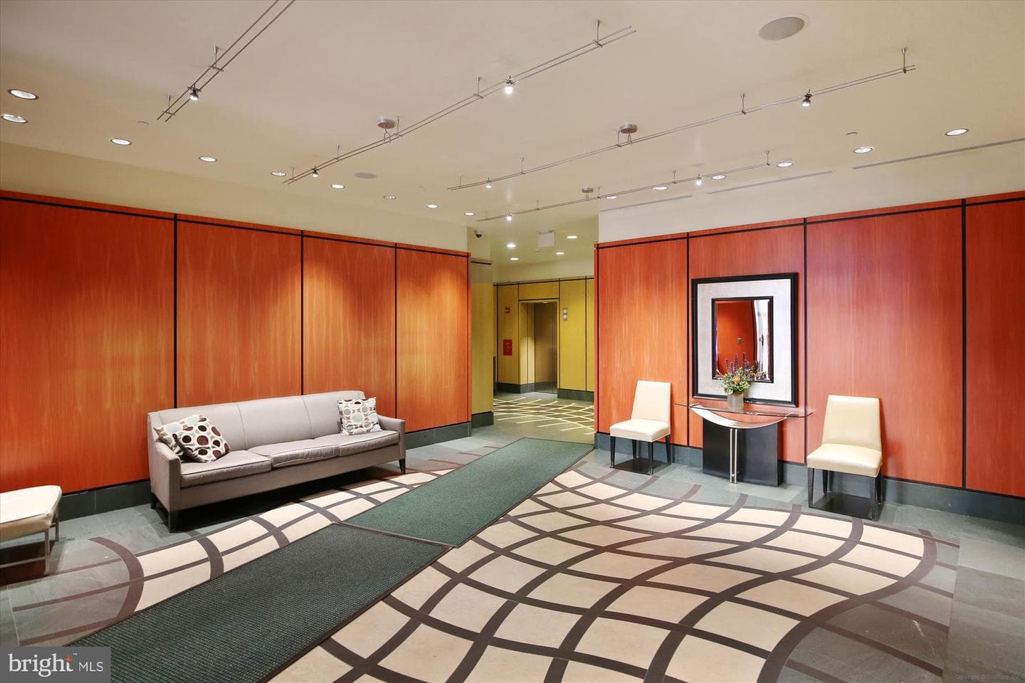 400 Massachusetts Avenue NW #610 photo 2