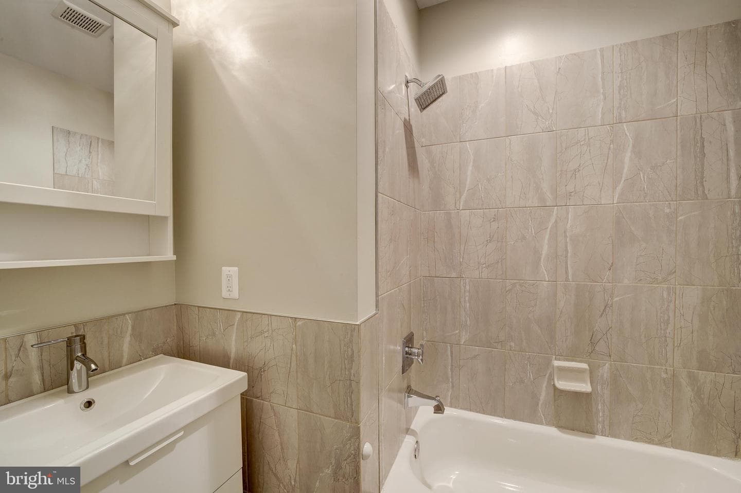 1926 1st Street NW #1 photo 21