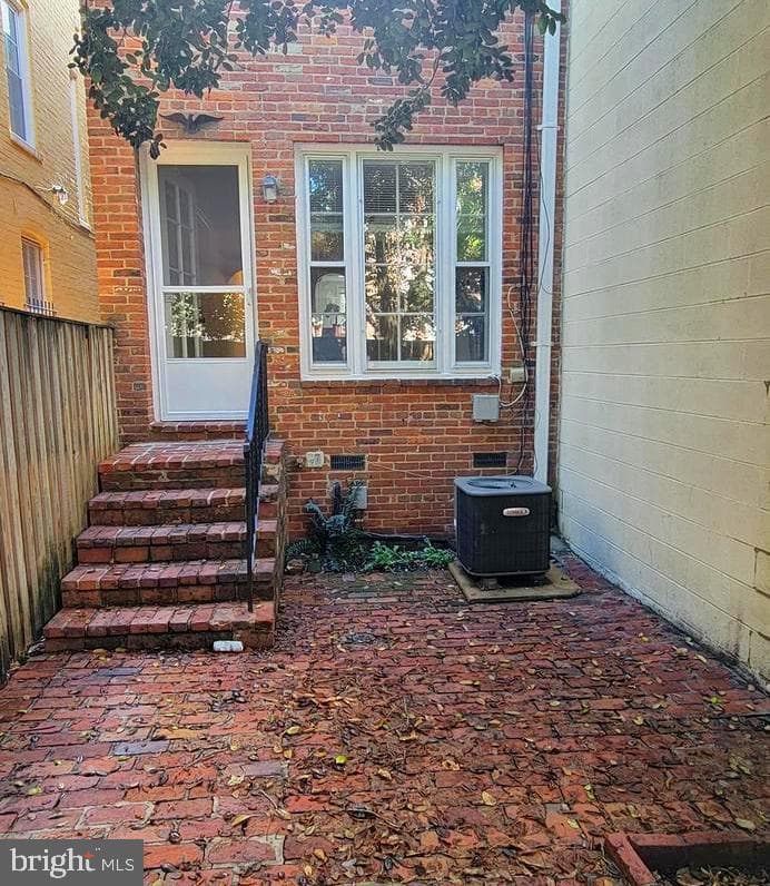 2413 I Street NW photo 25