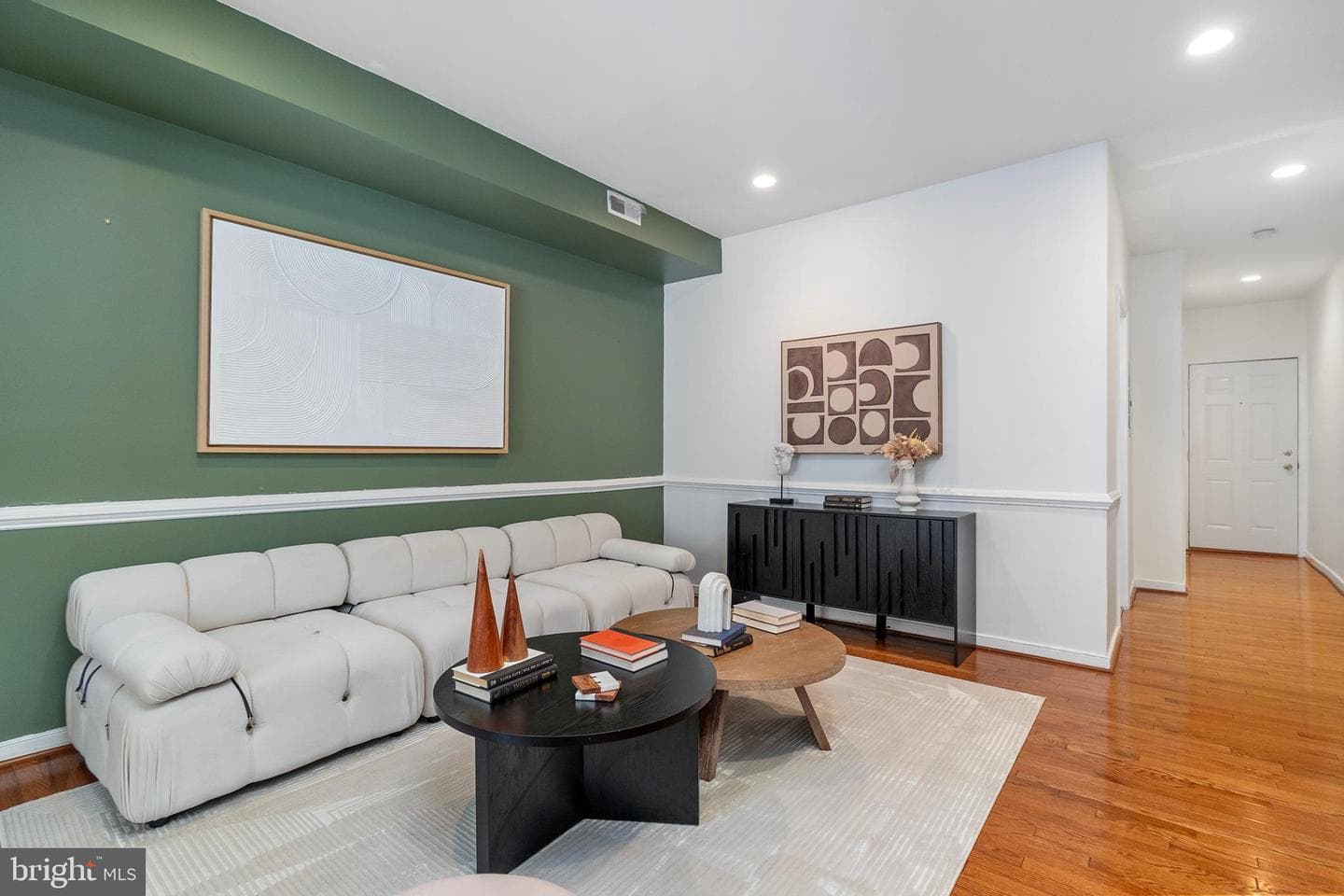 1609 Isherwood Street NE #2 photo 16