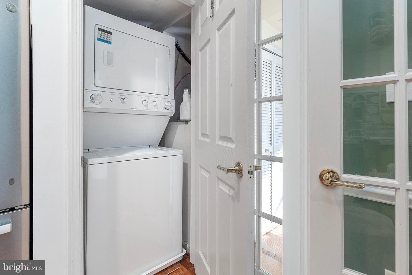 1609 Isherwood Street NE #2 photo 23