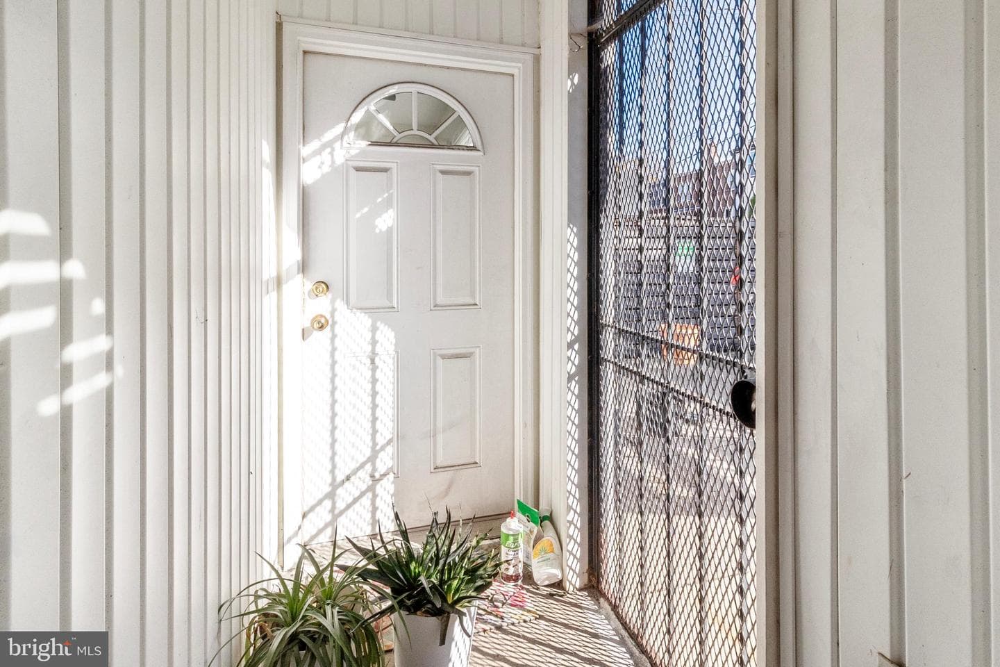 1609 Isherwood Street NE #2 photo 25