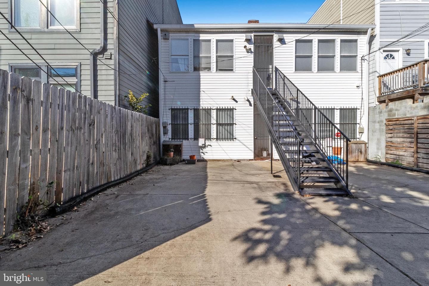 1609 Isherwood Street NE #2 photo 27