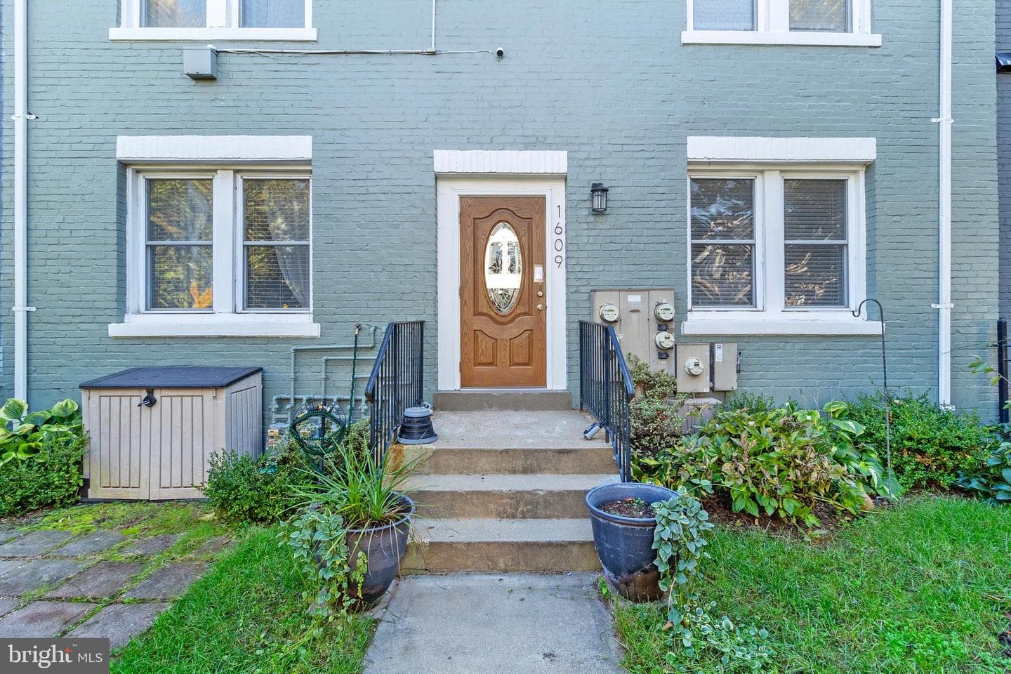1609 Isherwood Street NE #2 photo 3