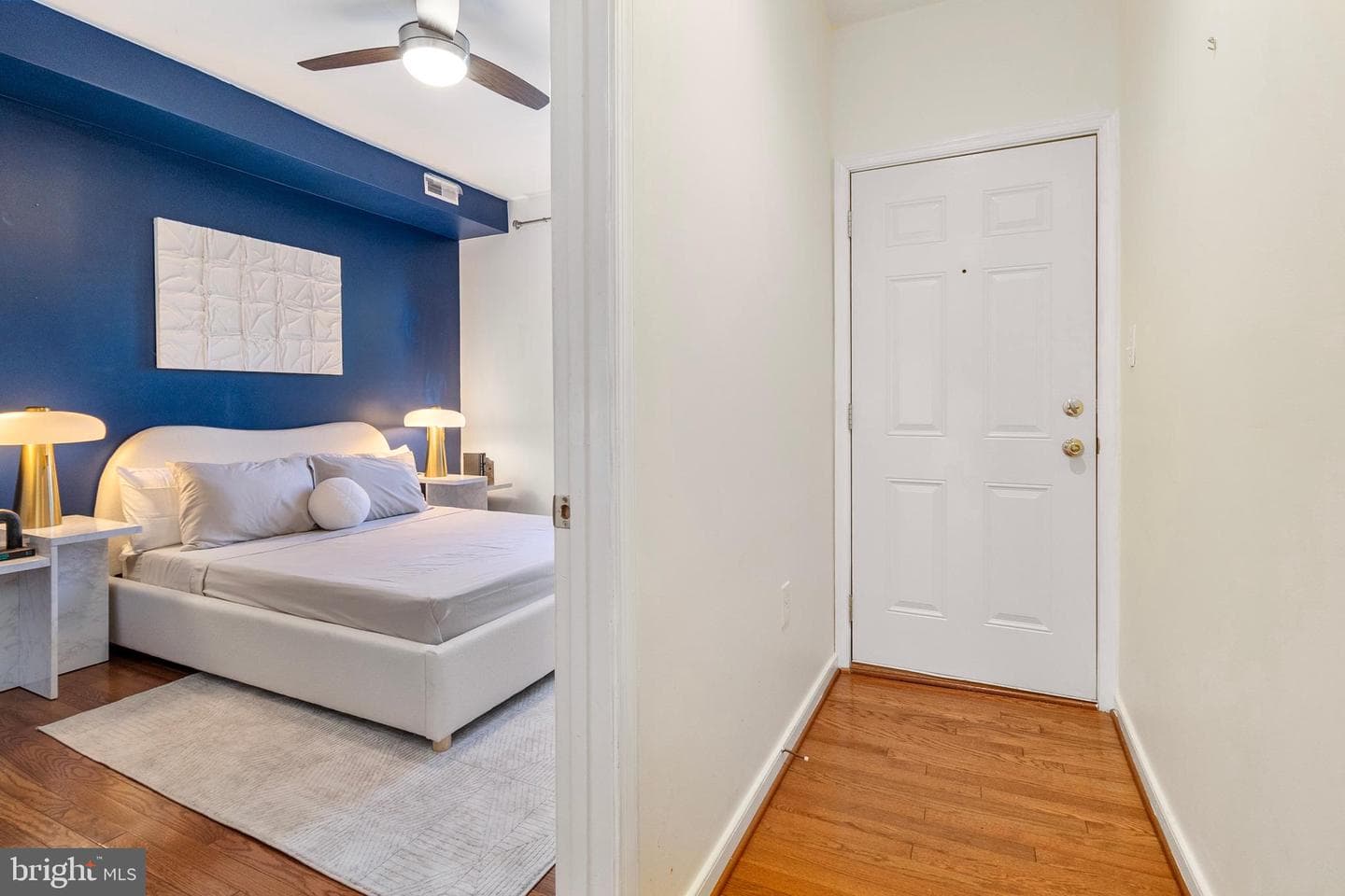 1609 Isherwood Street NE #2 photo 5