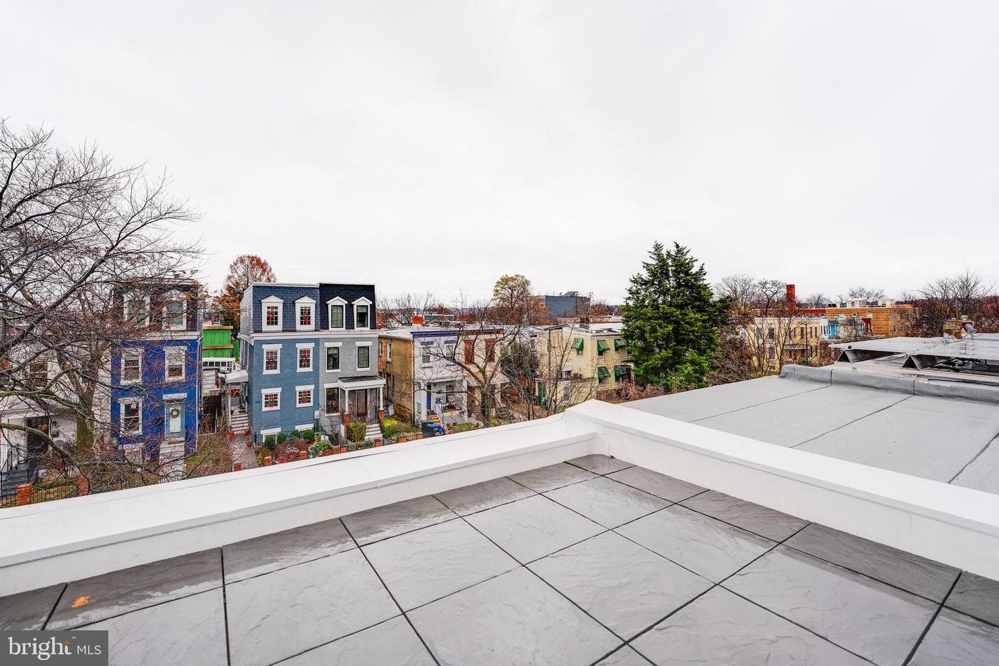 329 16th Street SE photo 28