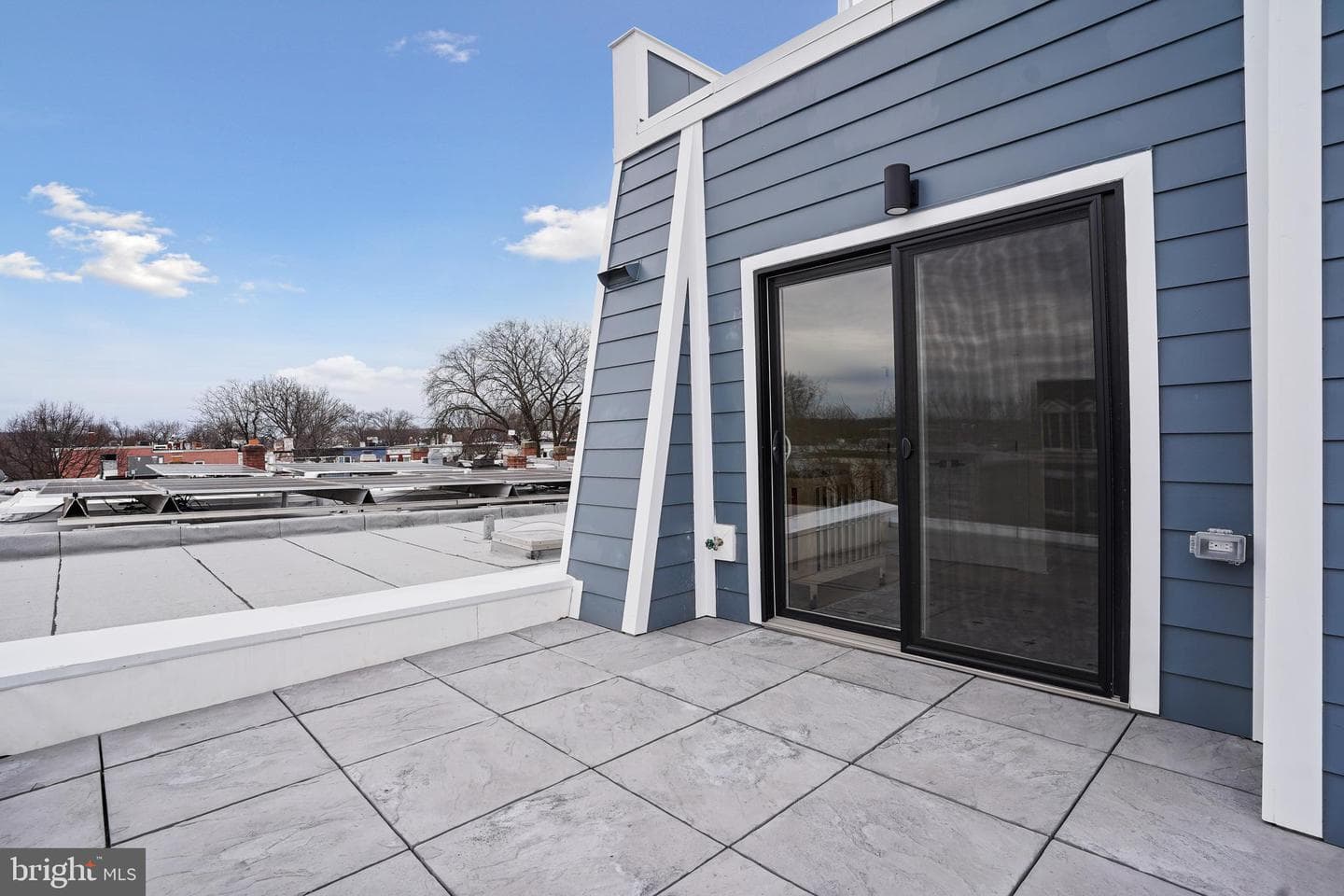 329 16th Street SE photo 32