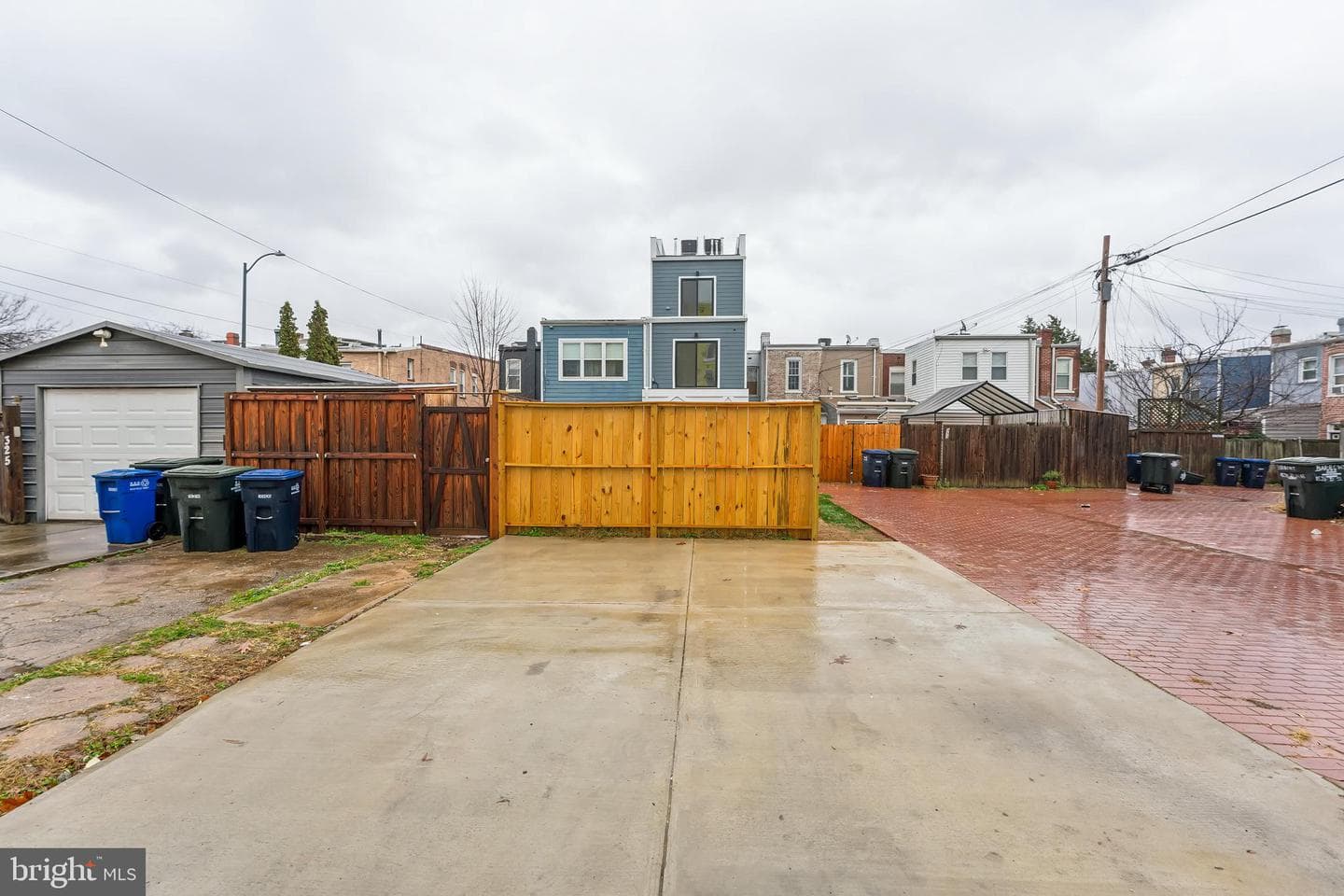 329 16th Street SE photo 33