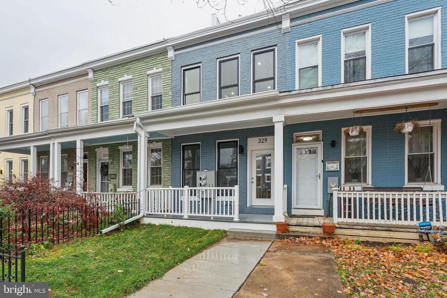 329 16th Street SE photo 5