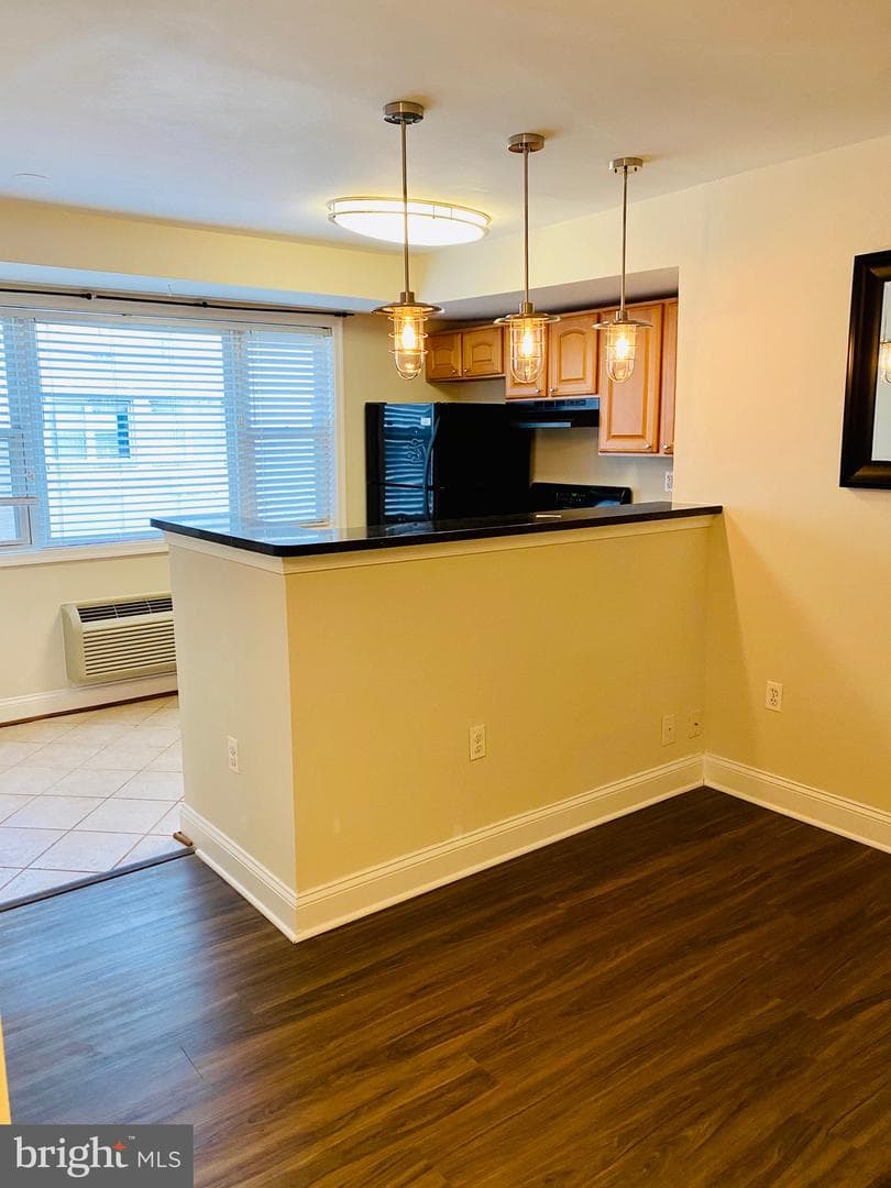 738 N Longfellow Street NW #312 photo 8
