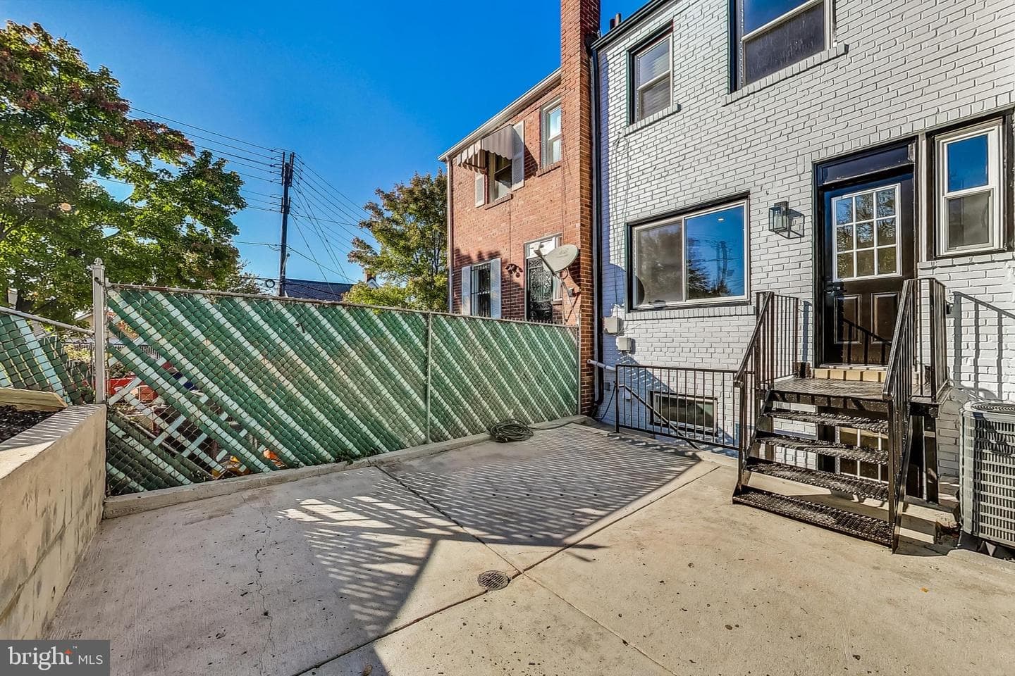 3903 Blaine Street NE photo 26