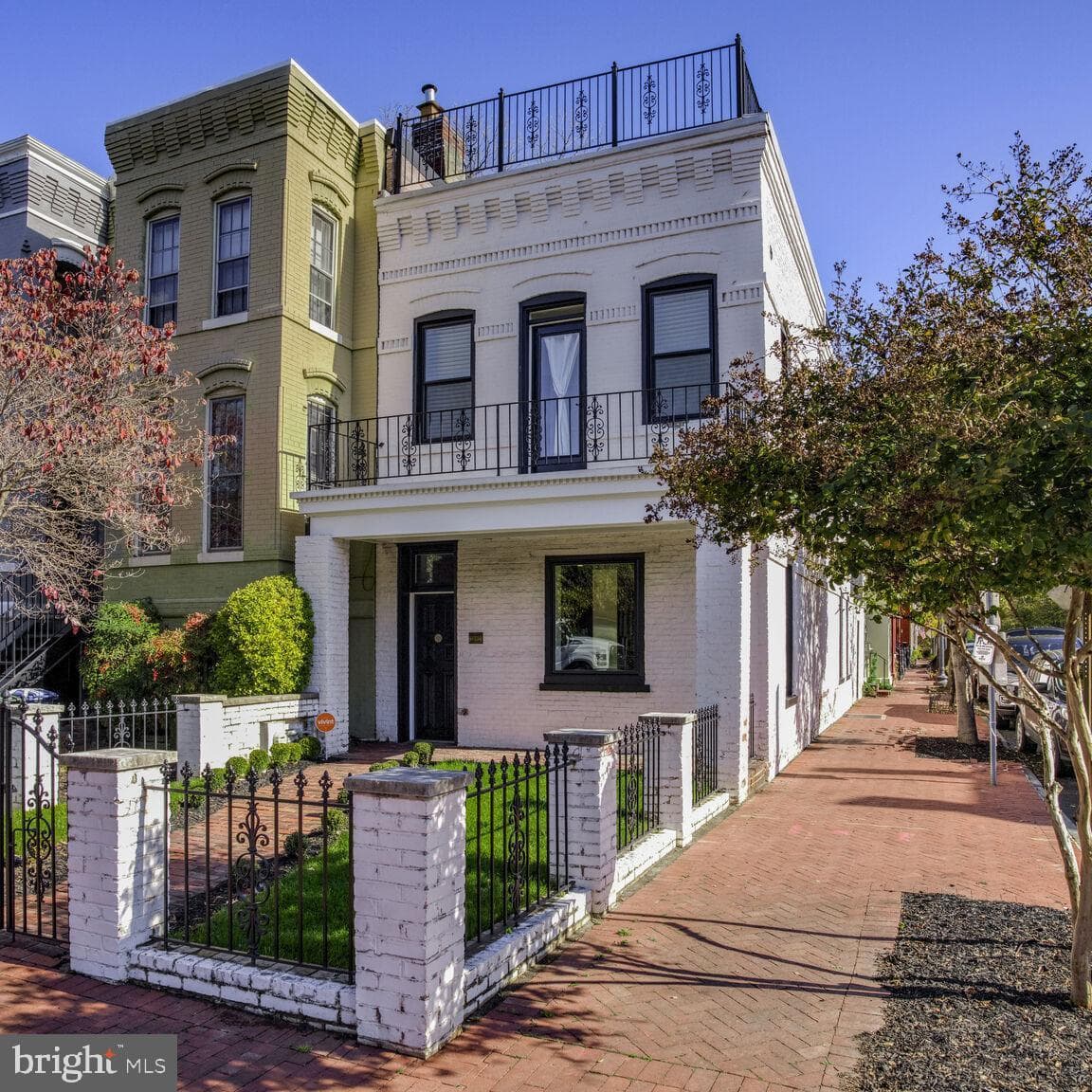 721 12th Street NE photo 1