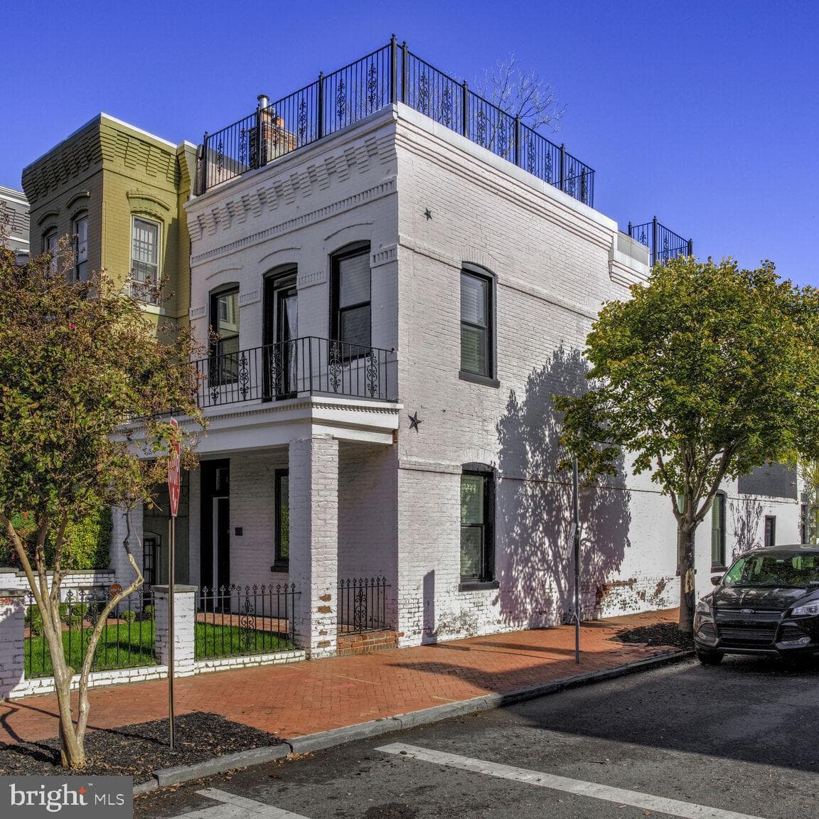 721 12th Street NE photo 2