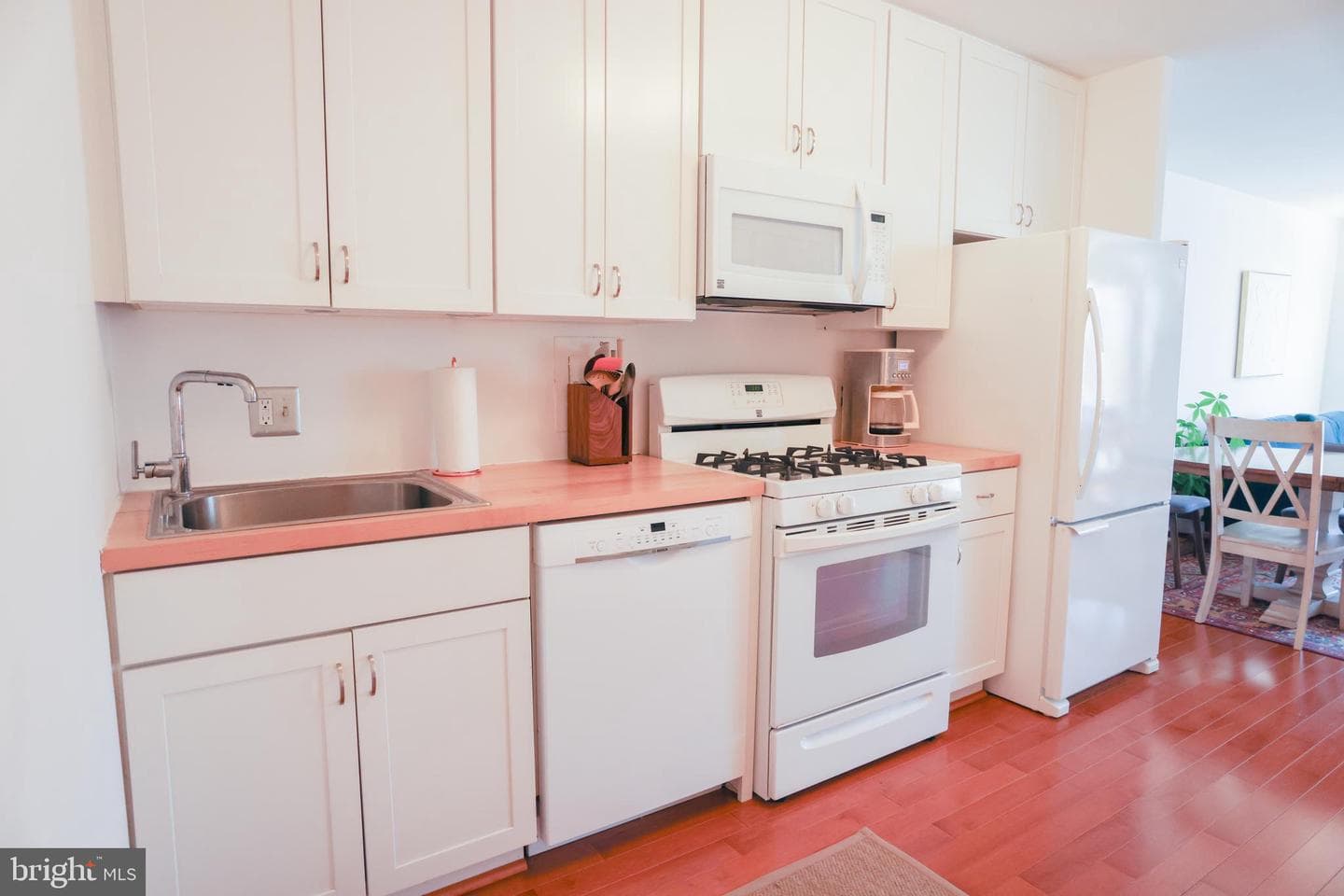 5406 Connecticut Avenue NW #803 photo 2