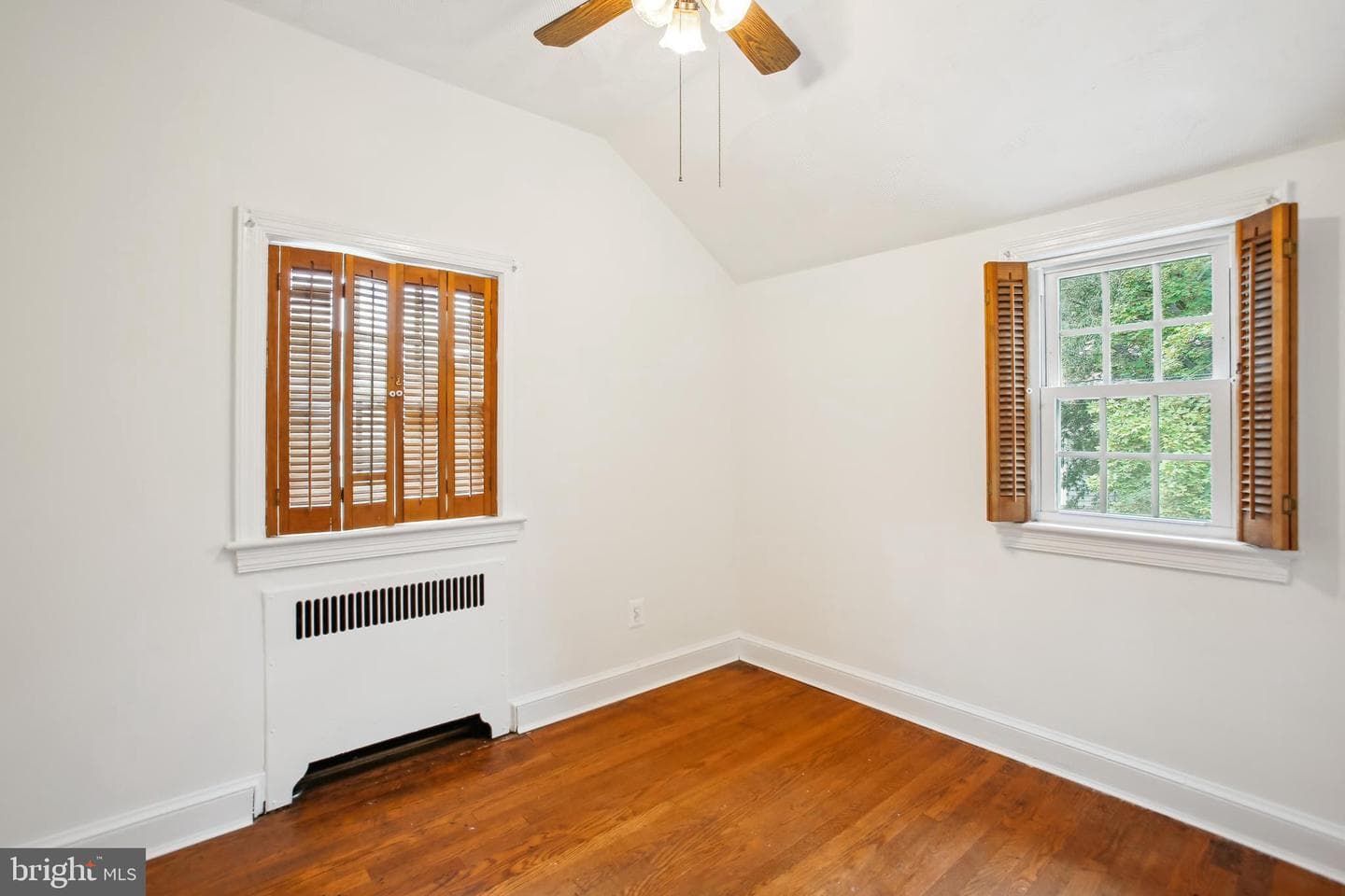 1660 Michigan Avenue NE photo 15