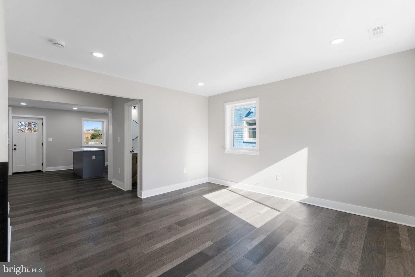 5154 H Street SE photo 13