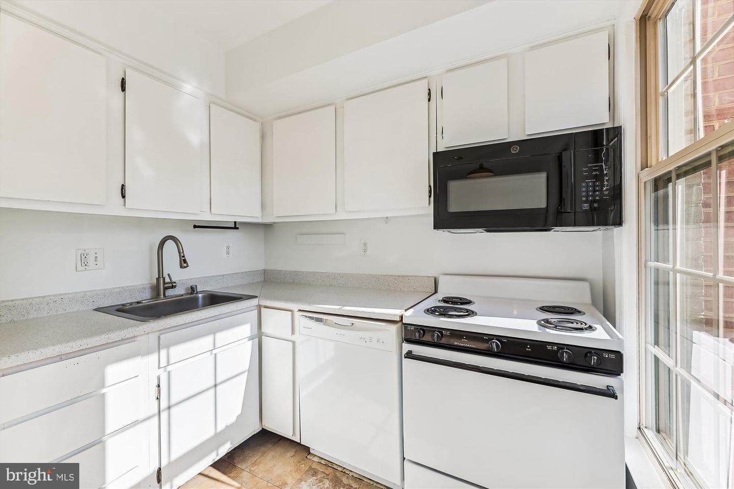 1807 T Street NW photo 20
