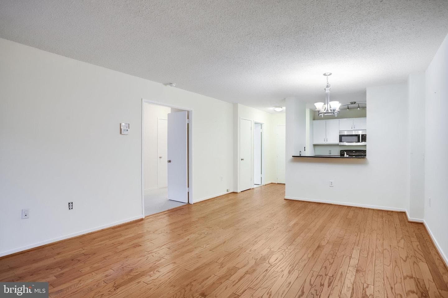 2320 Wisconsin Avenue NW #115 photo 12