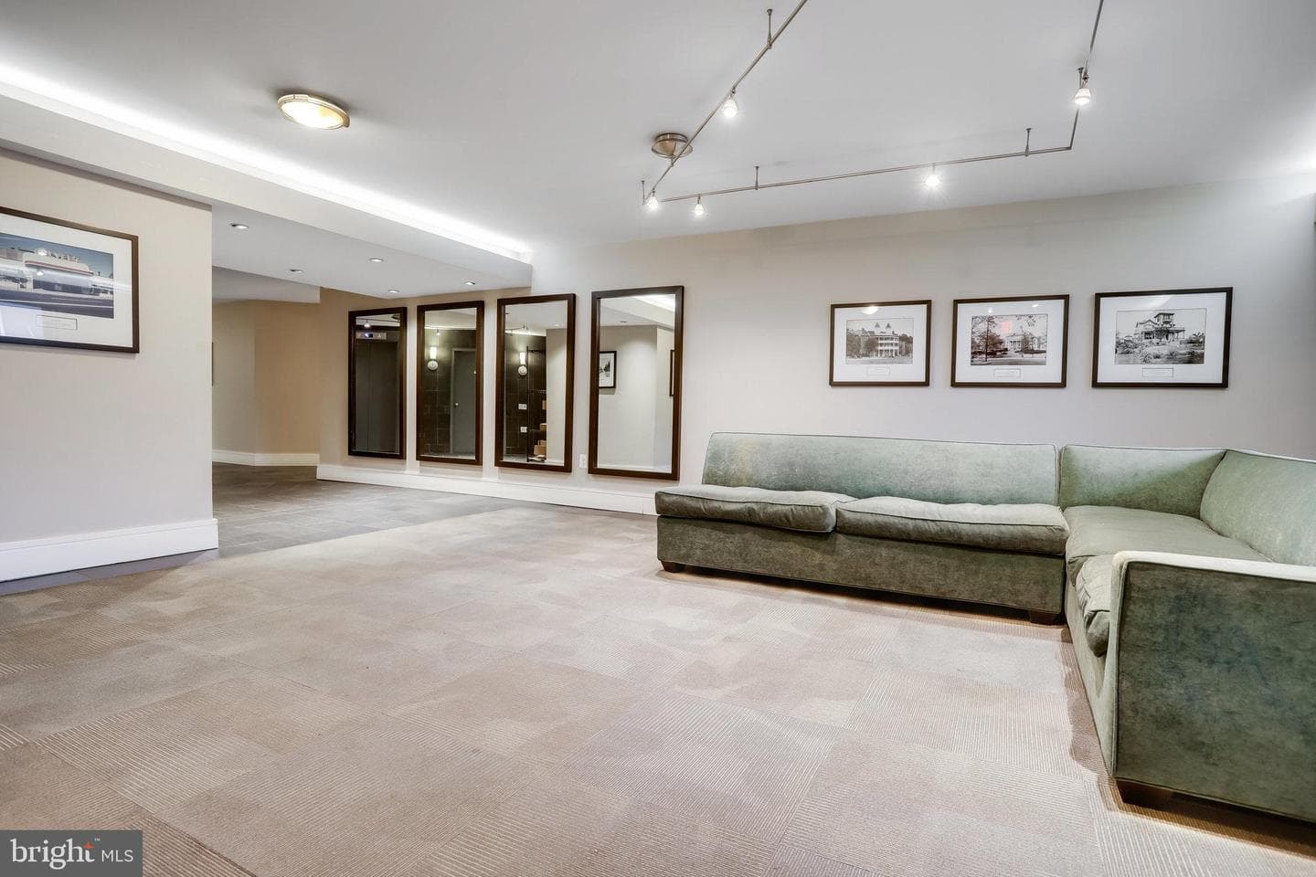 2320 Wisconsin Avenue NW #115 photo 2